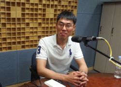 Podcast 2.5: #Yonhap @Jeeho_1 lends a hand to @JoeyJung42
